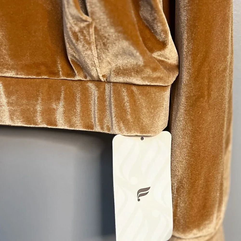 Fabletics Donna Velour Hoodie in Light Honey Size L